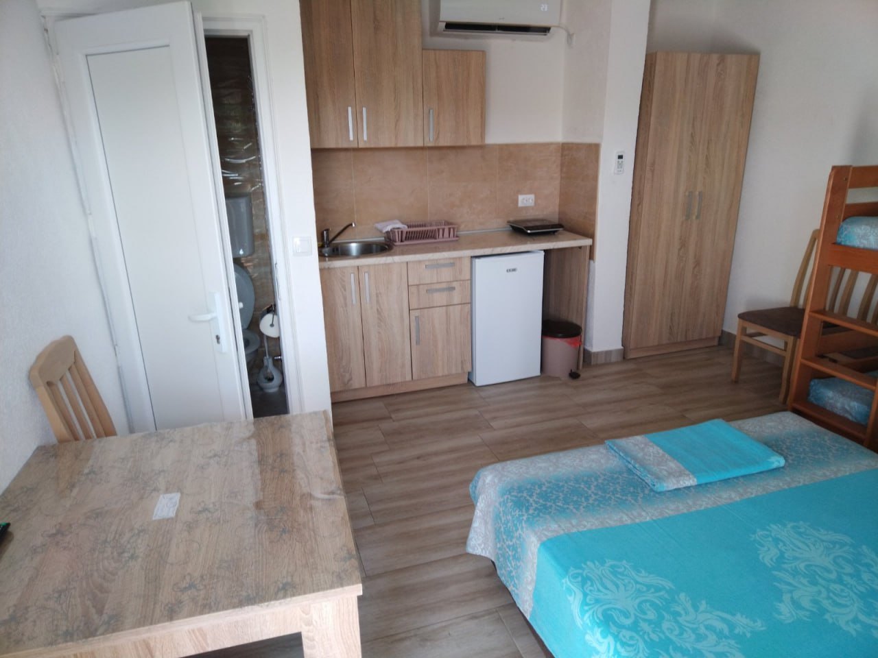 Rent - Apartment Bar, Sutomore