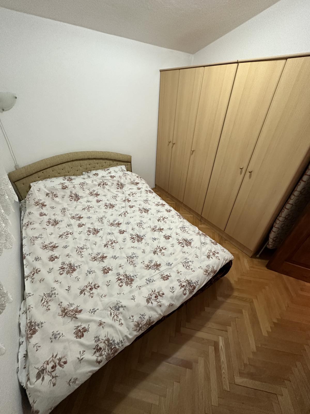 a26f5661-f37a-434d-988c-935605c2b326.jpg