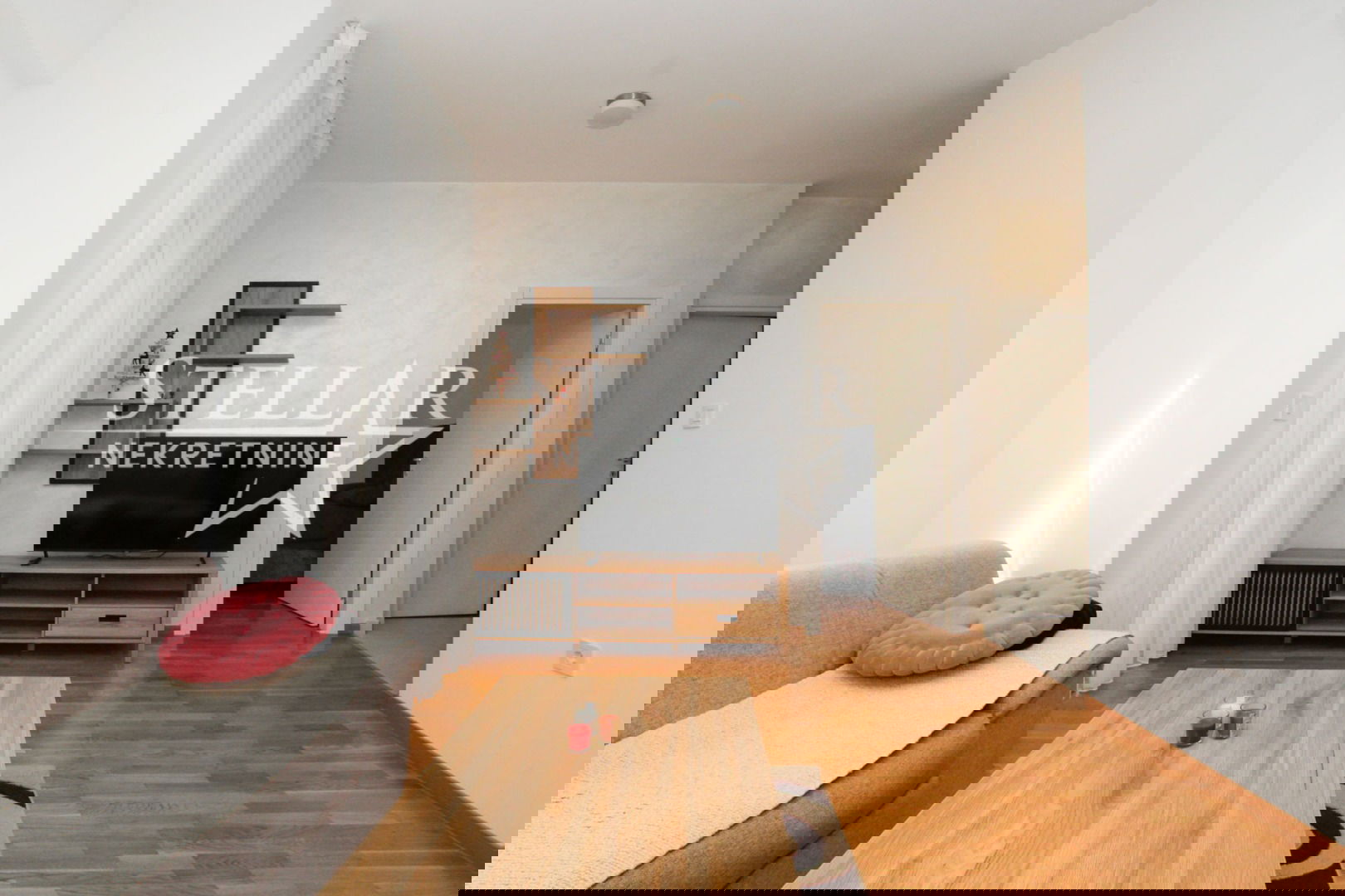 Izdavanje - Stan Podgorica, Zabjelo