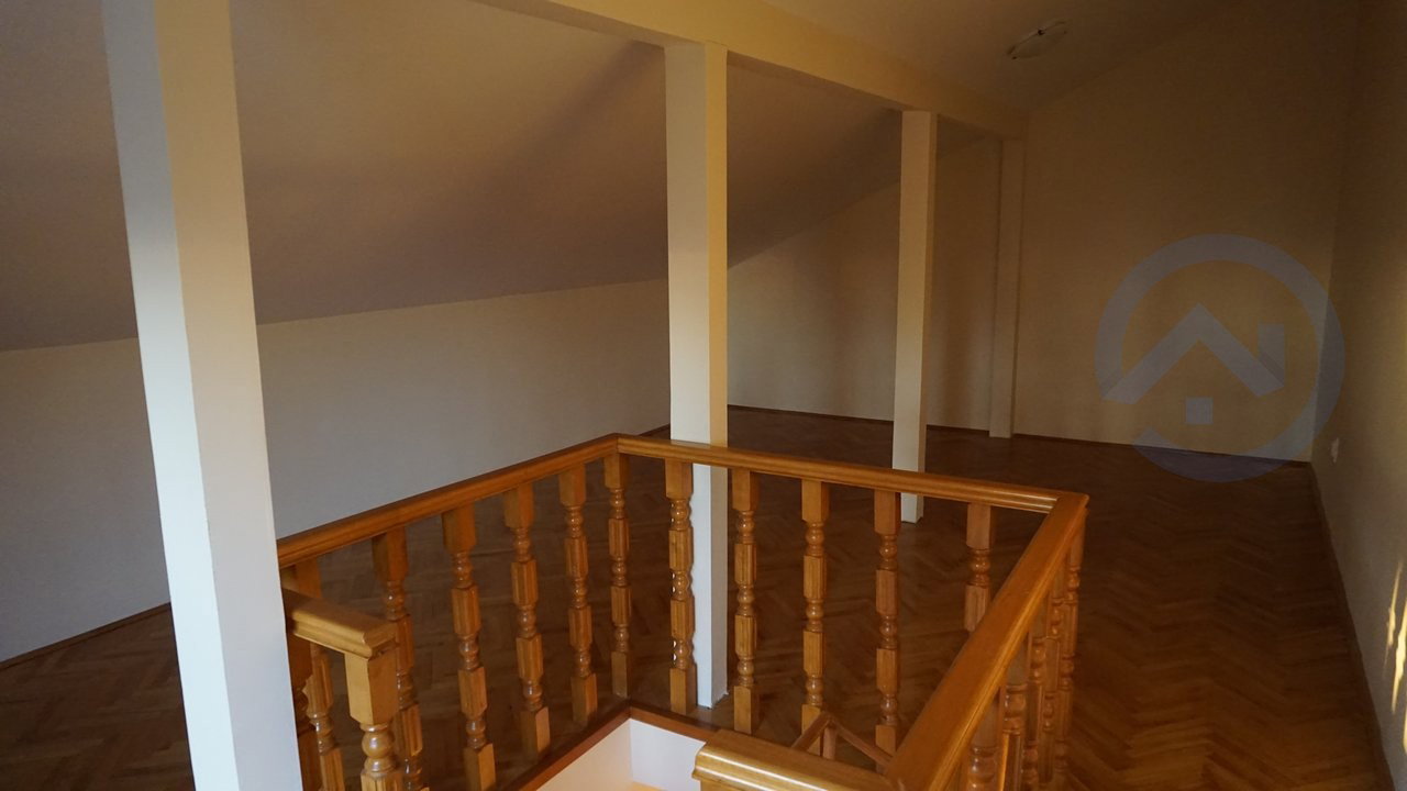 Slika nekretnine 8