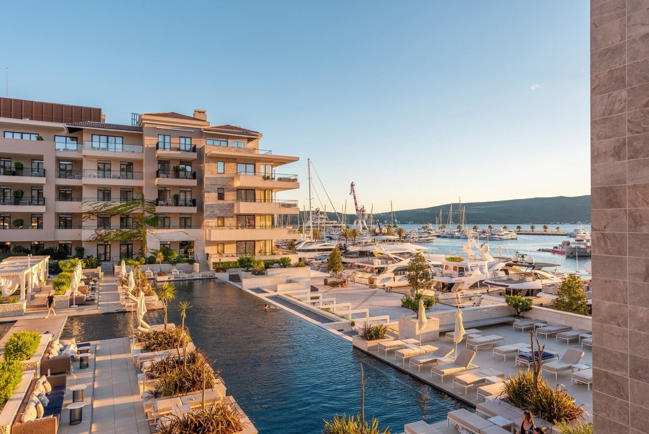 Продажа - Квартира Tivat, Tivat