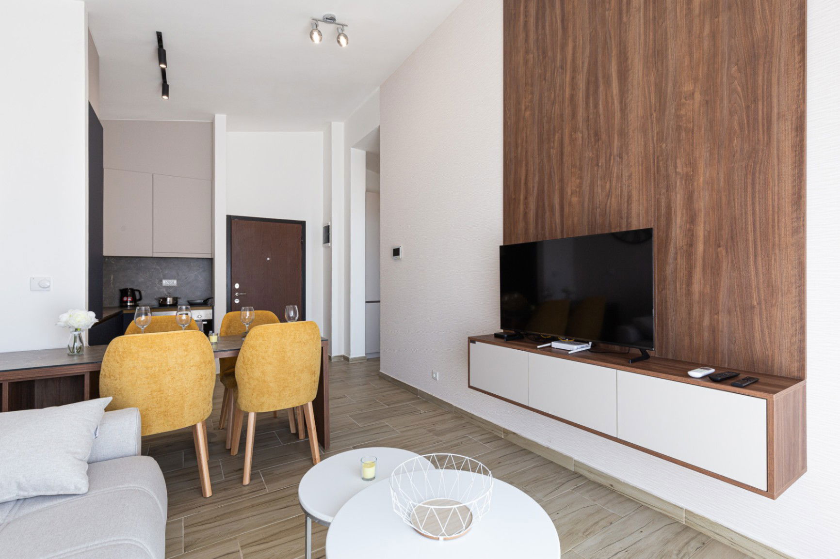 Оренда - Квартира Budva, Bečići