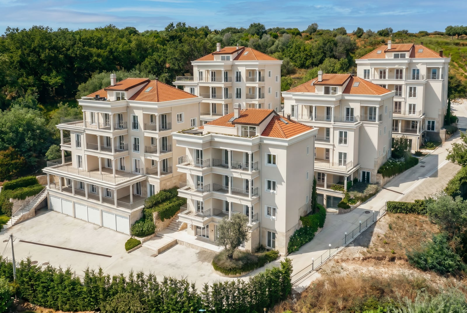 Продажа - Квартира Herceg Novi, Kumbor