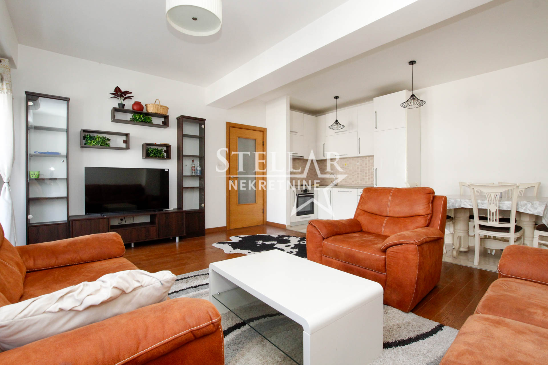 Продажа - Квартира Podgorica, Ljubović