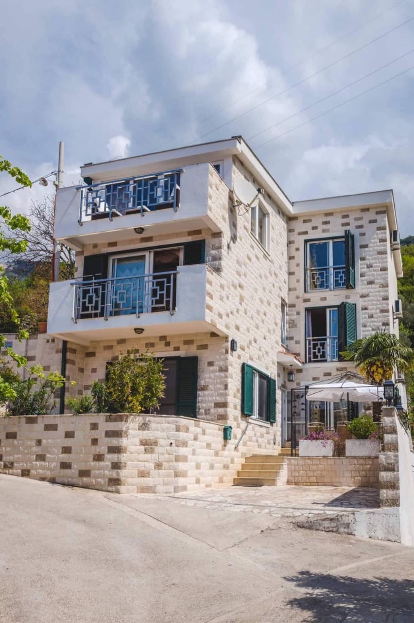 Sale - House Budva, Bečići