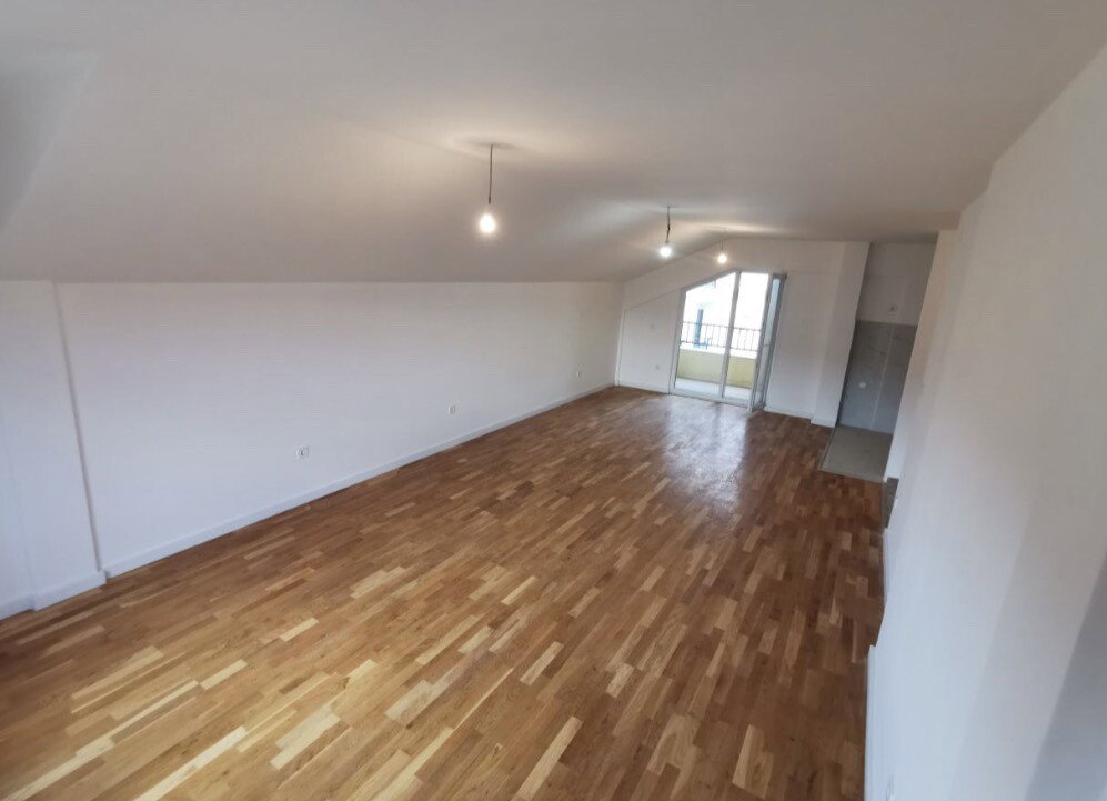 Продажа - Квартира Podgorica, Ljubović