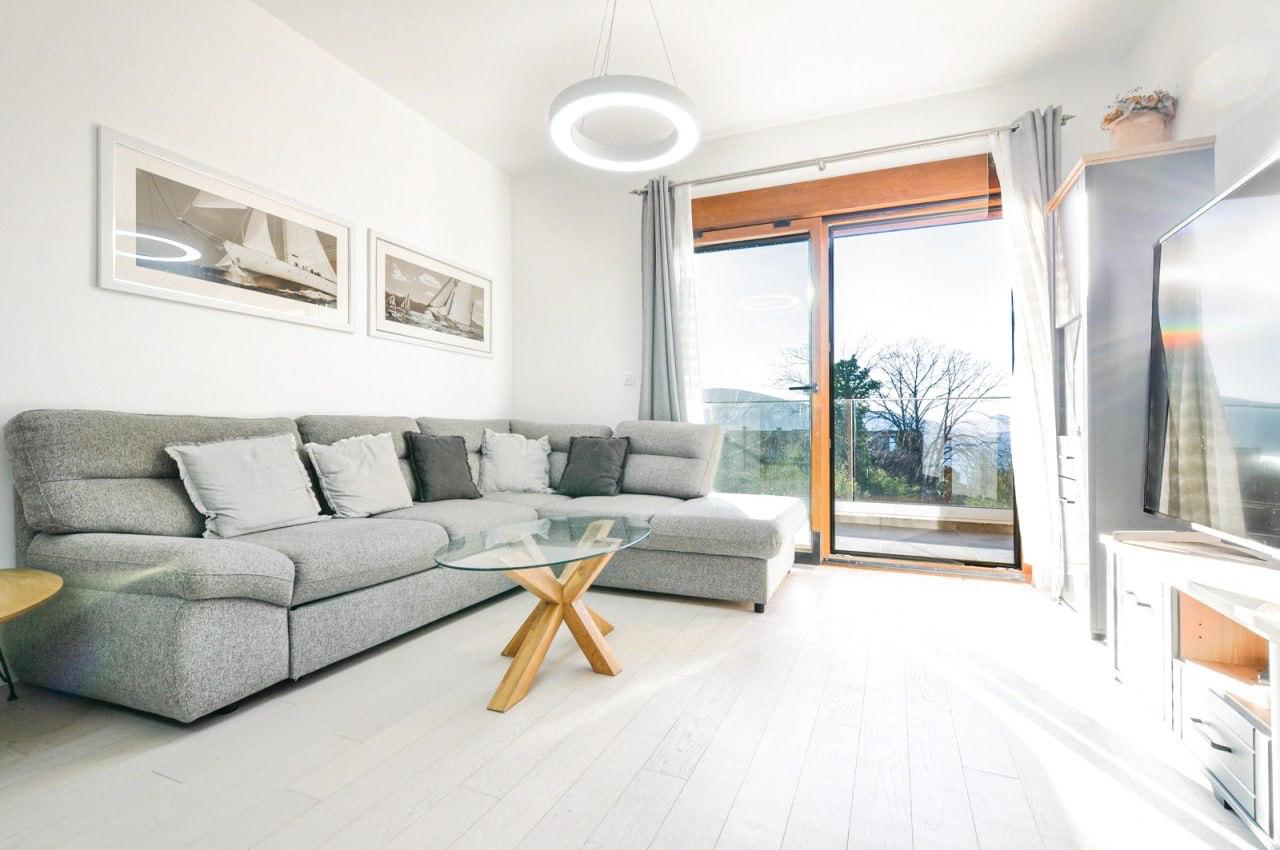 Продаж - Квартира Tivat, Donja Lastva