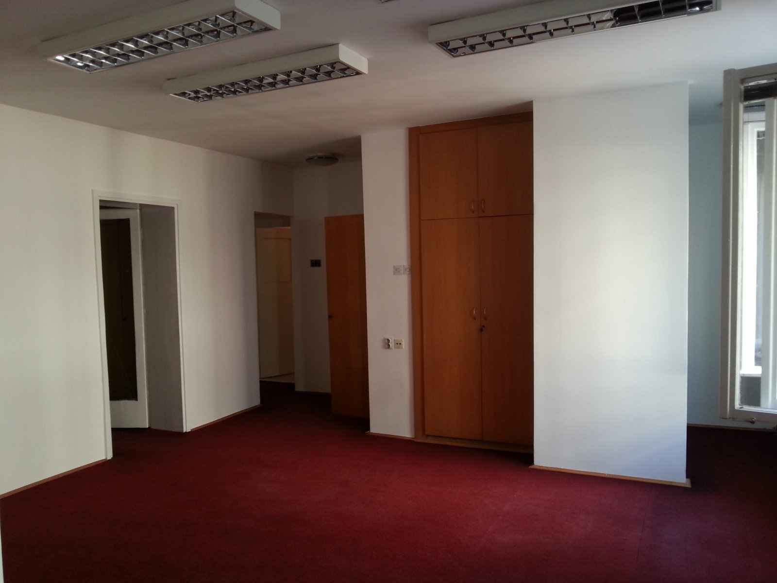 Оренда - Офісне приміщення Podgorica, Centar