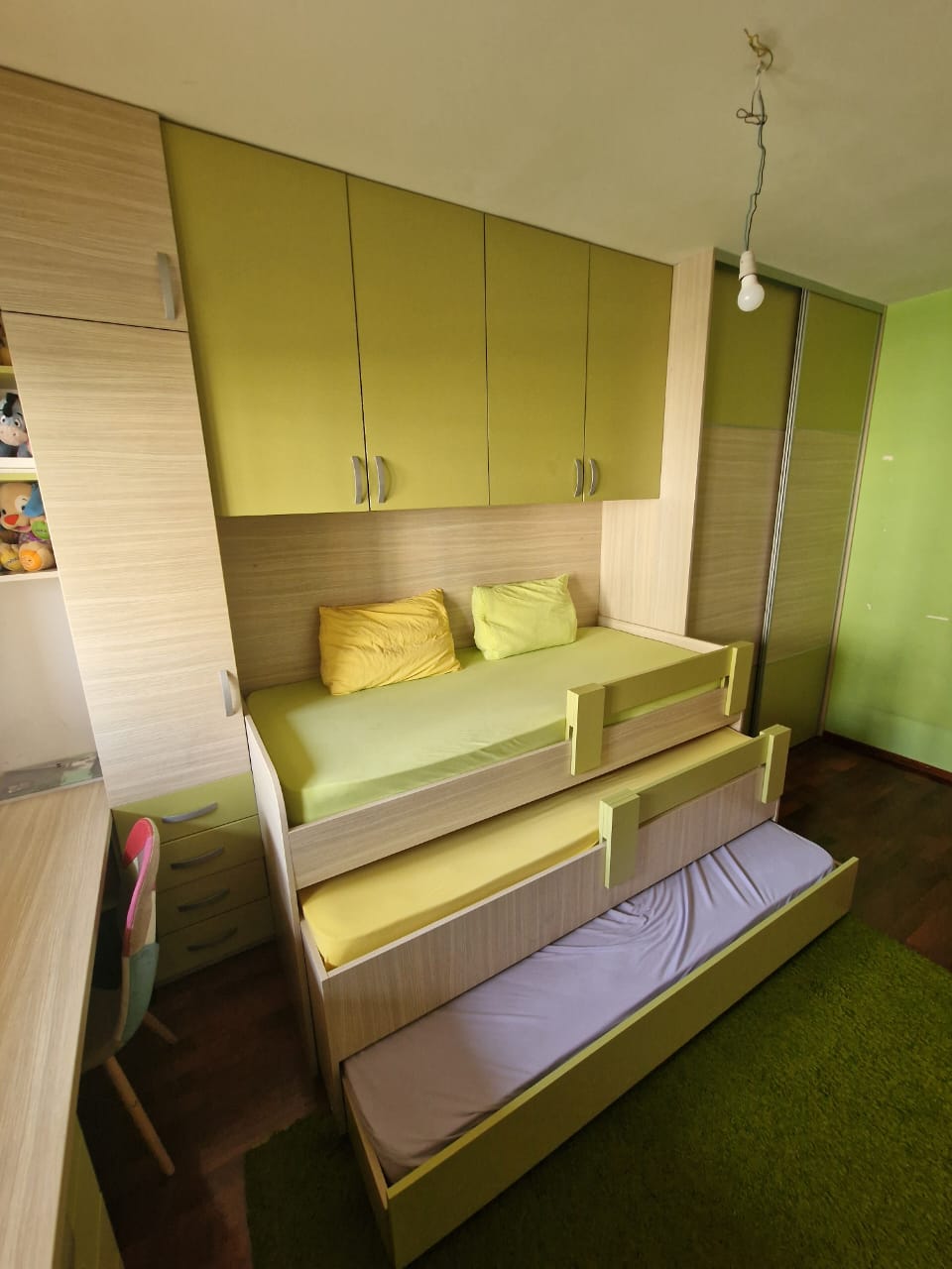 a8de5908-fbfe-4681-8dbb-6913069b3ad9.jpg