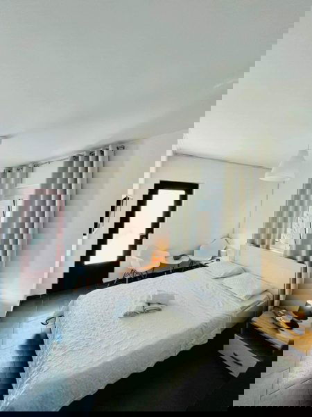 a989ab36-331c-4e0c-b3c6-e950e2492c74.jpg