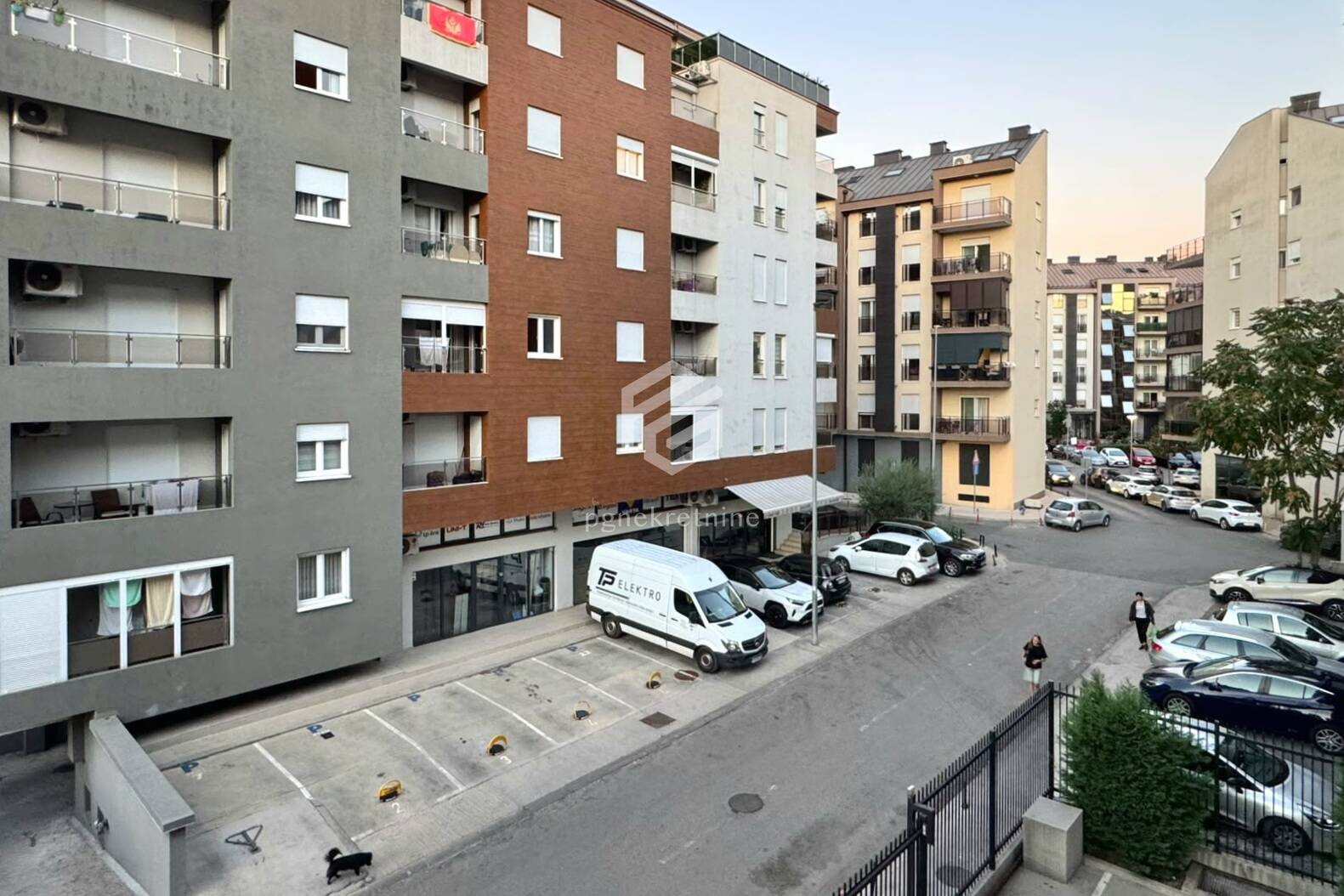 Slika nekretnine 12
