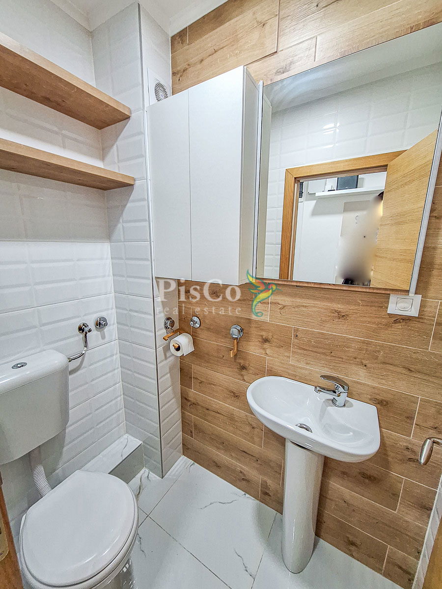 aabfcc23-7d95-401f-8603-aa1dcb6599fc.jpg