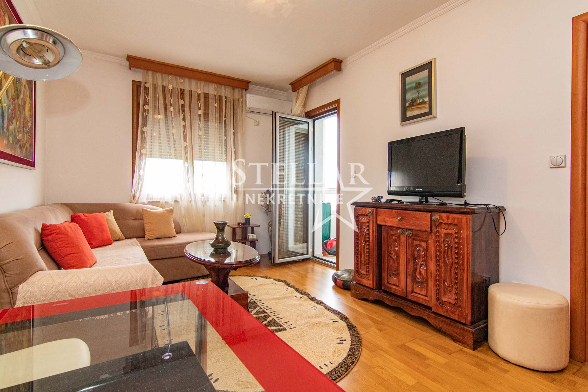 Izdavanje - Stan Podgorica, Pobrežje