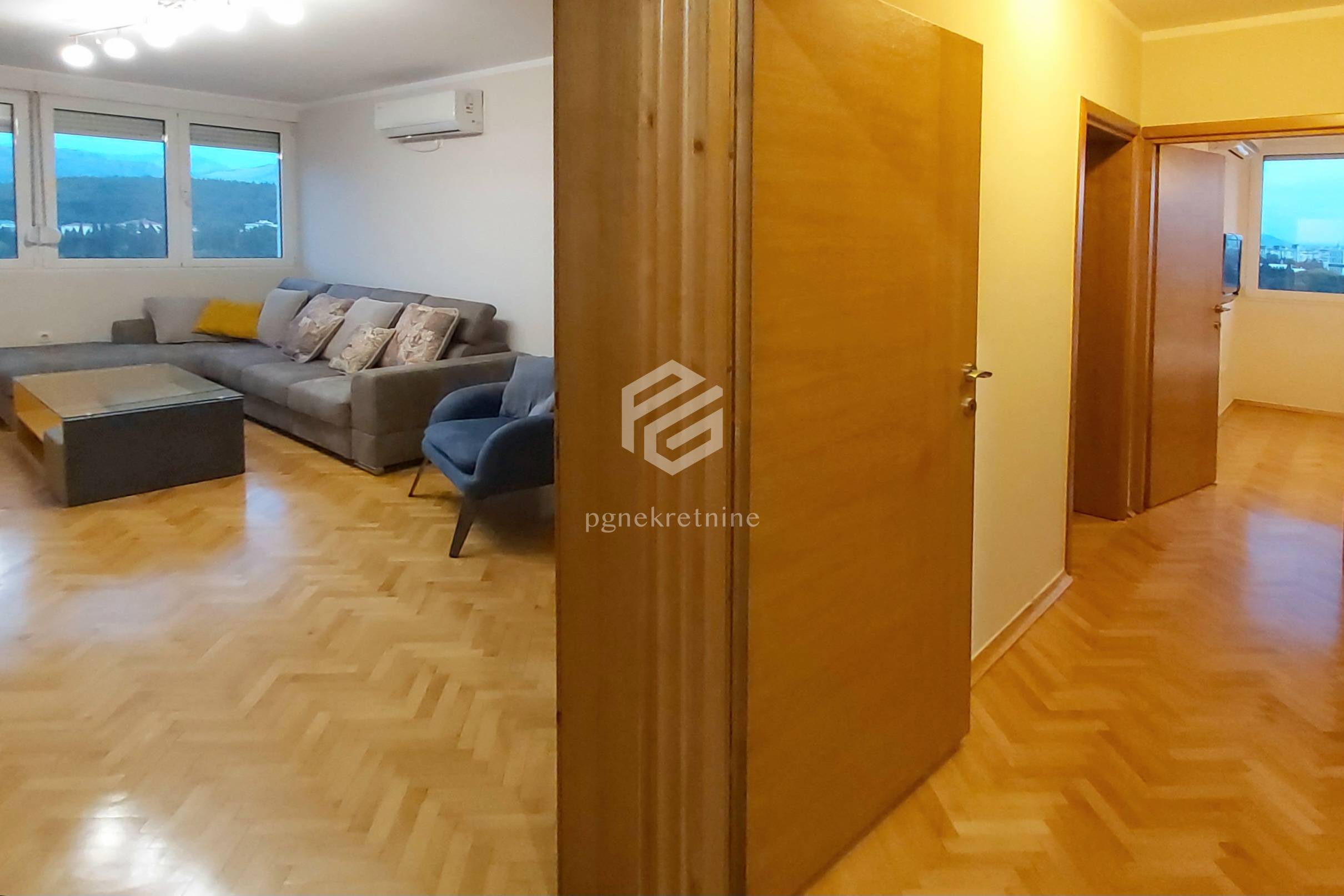 Slika nekretnine 8