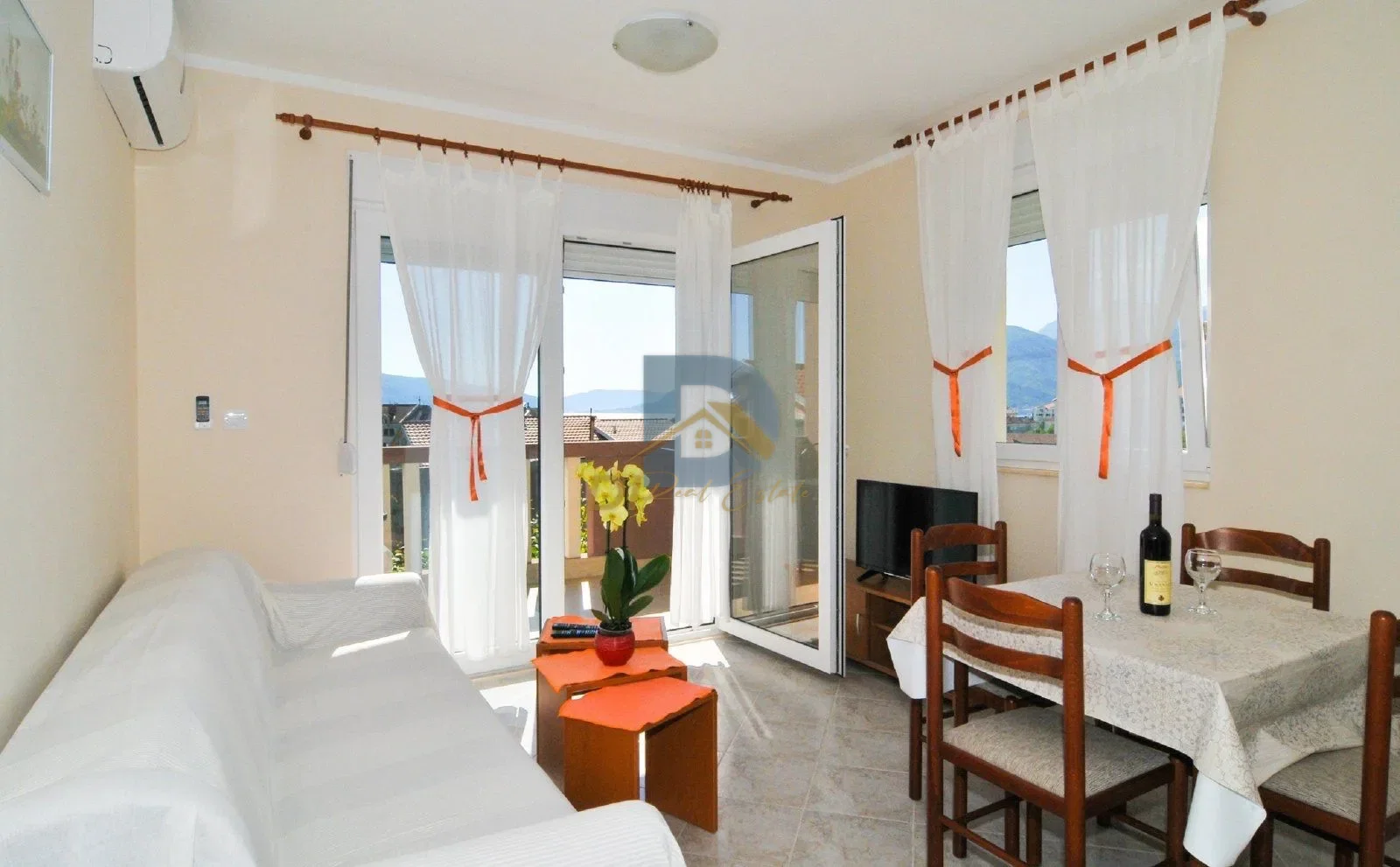 Izdavanje - Stan Tivat, Seljanovo
