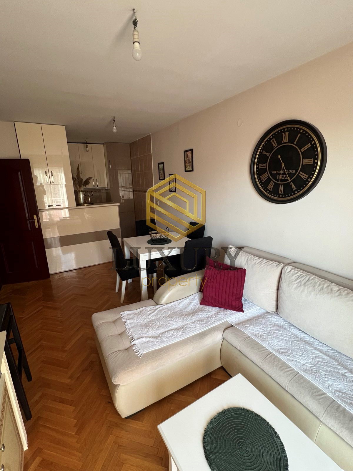 Slika nekretnine 3