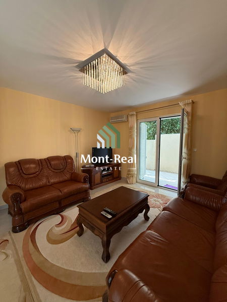 Продаж - Квартира Budva, Bečići