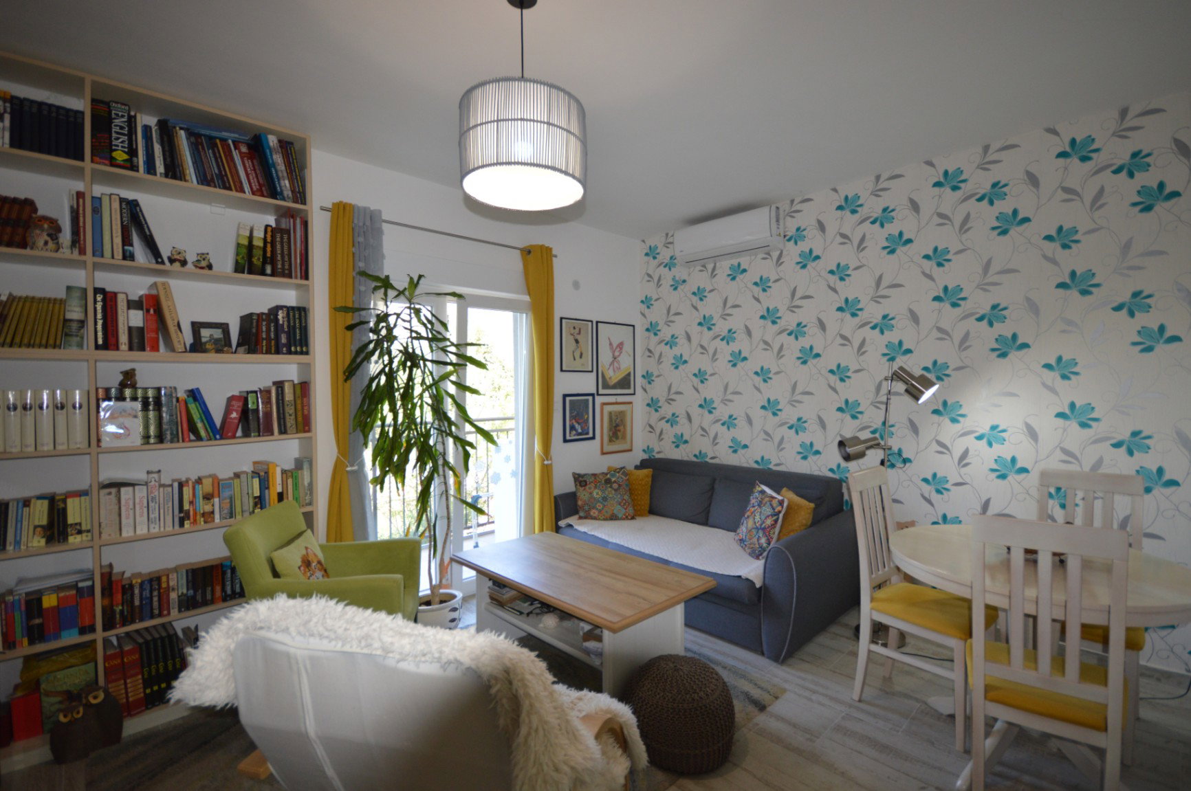 Продаж - Квартира Herceg Novi, Bijela