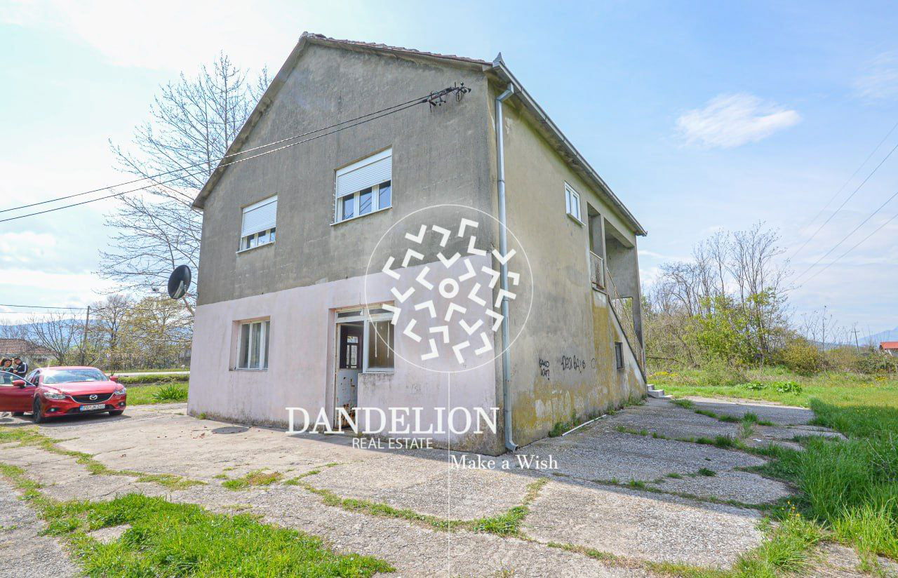 Продаж - Будинок Danilovgrad, Kosić
