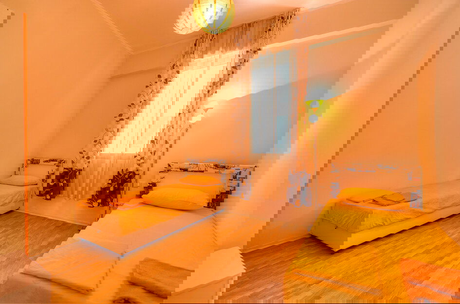 ad4b7b06-43e7-4185-a45f-c94fa6cd11e4.jpg