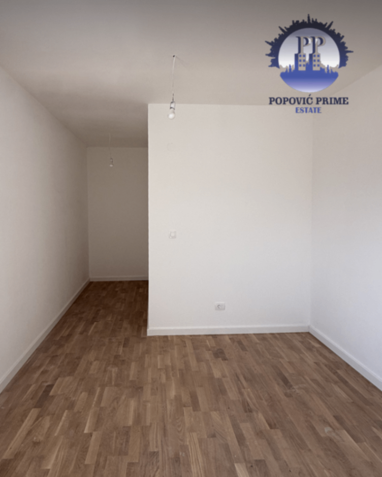 ad5dbb7a-7d27-45b8-b38c-2481e82211f5.png