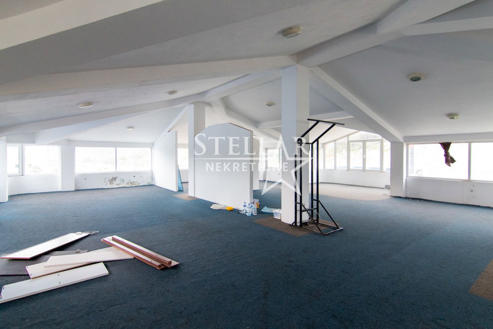 Продаж - Офісне приміщення Podgorica, Mareza