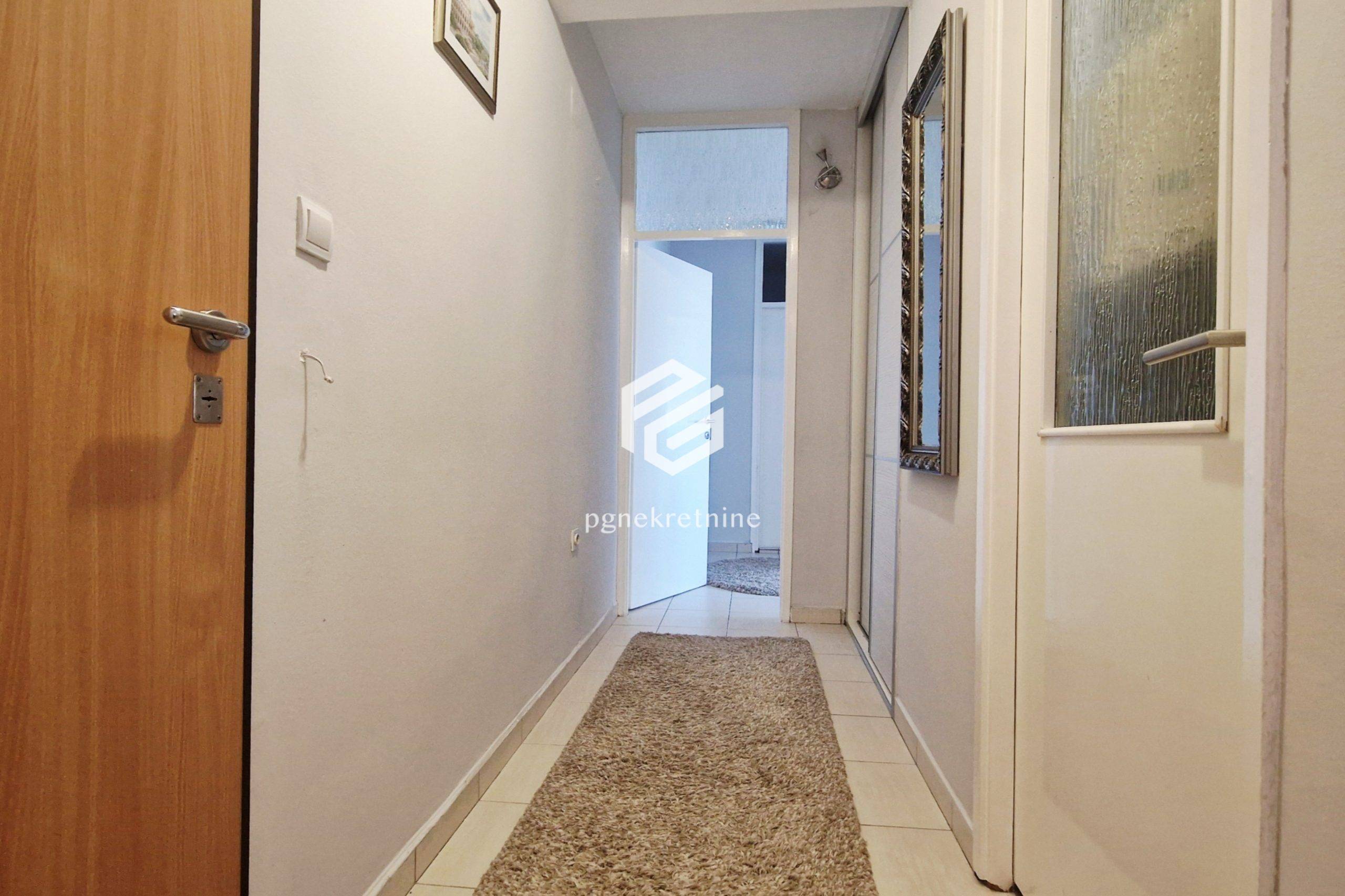 ae0780da-3d3a-41f4-915a-c8ca35427ed9.jpg