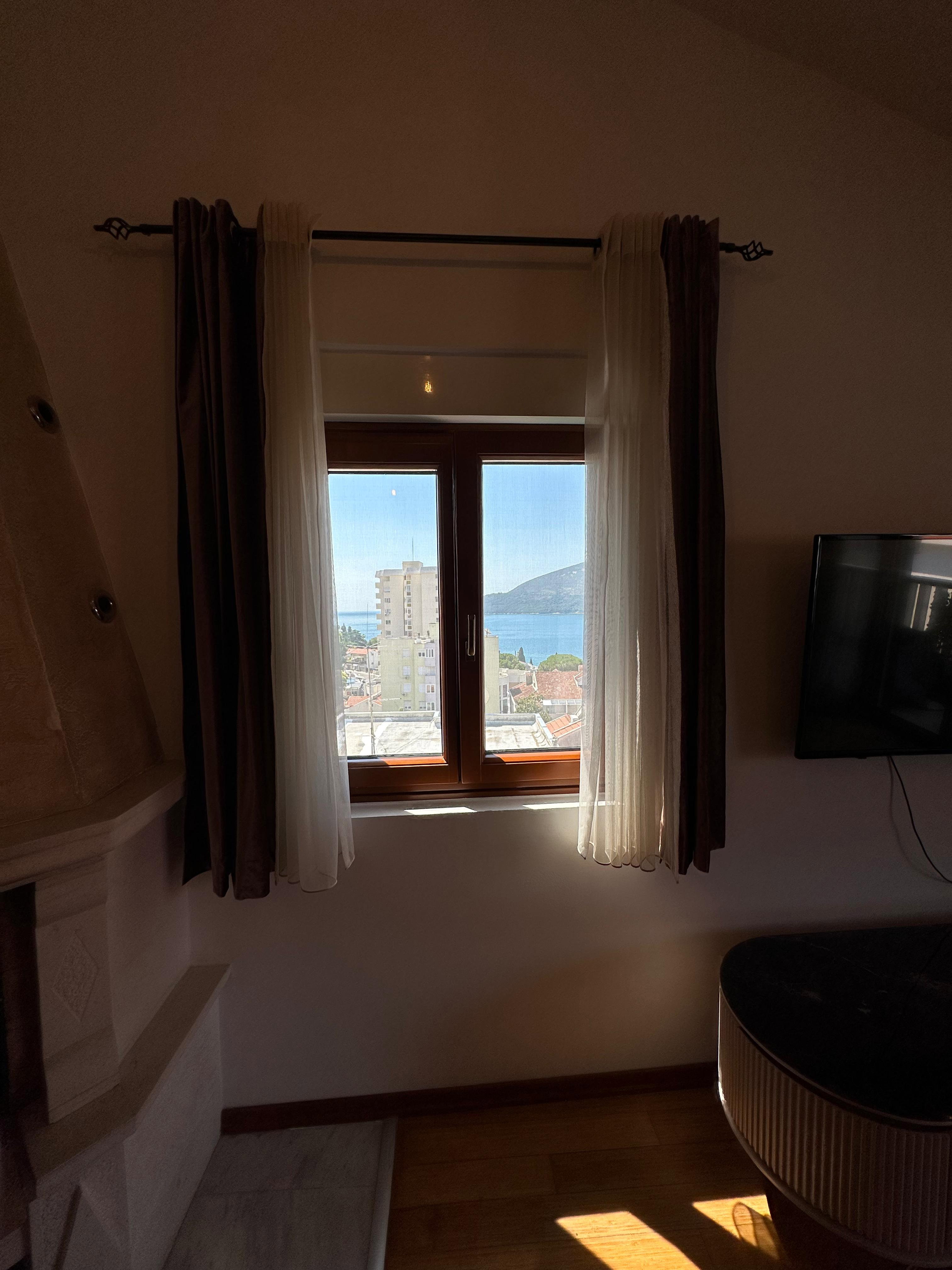 Аренда - Квартира Herceg Novi, Topla