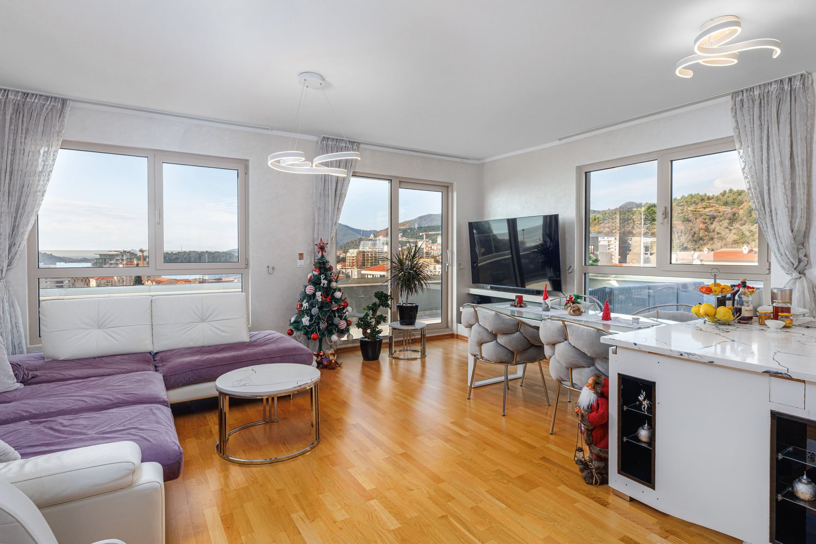 Продажа - Квартира Budva, Bečići