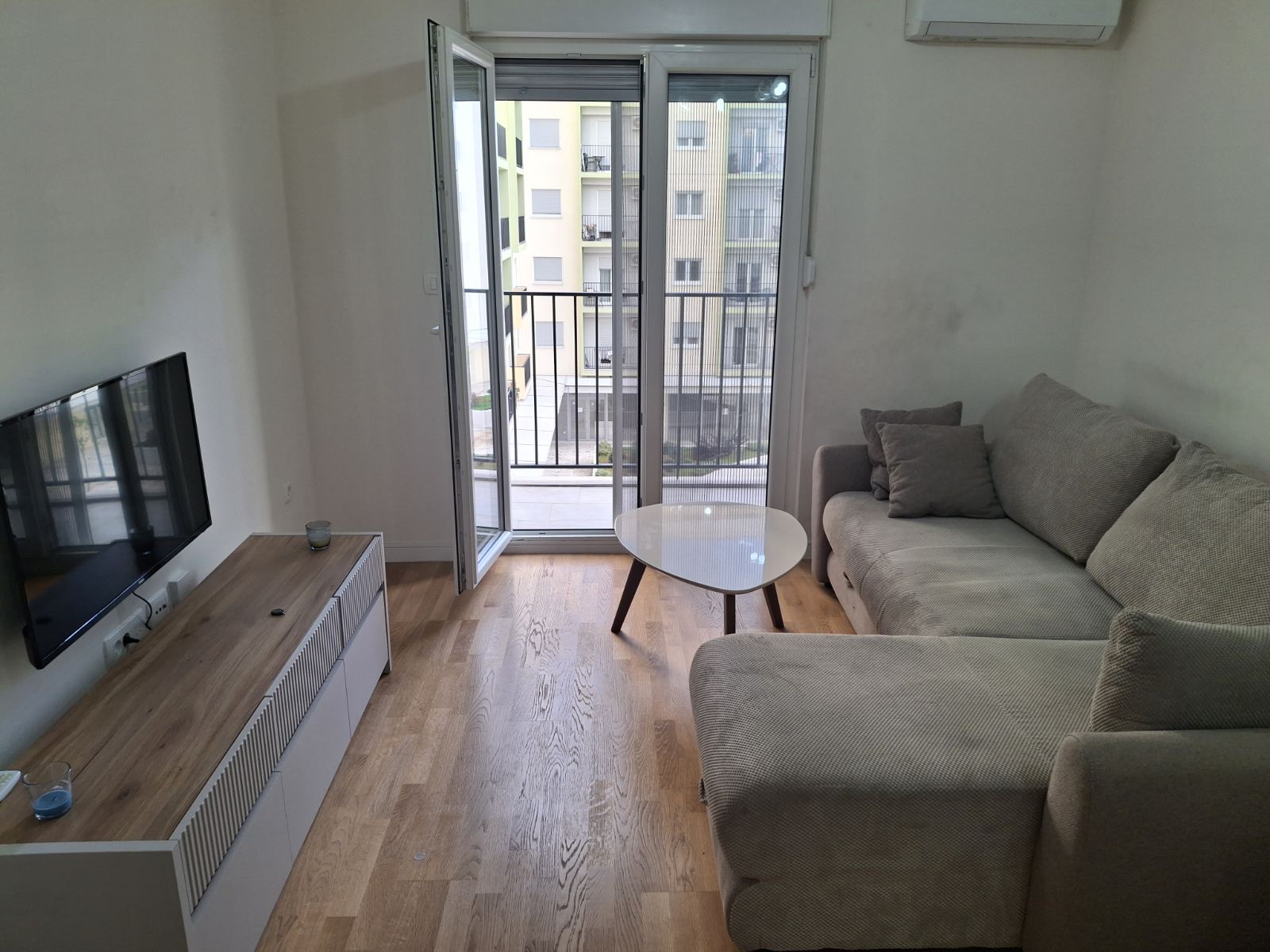 Kiralık - Daire Podgorica, Pobrežje