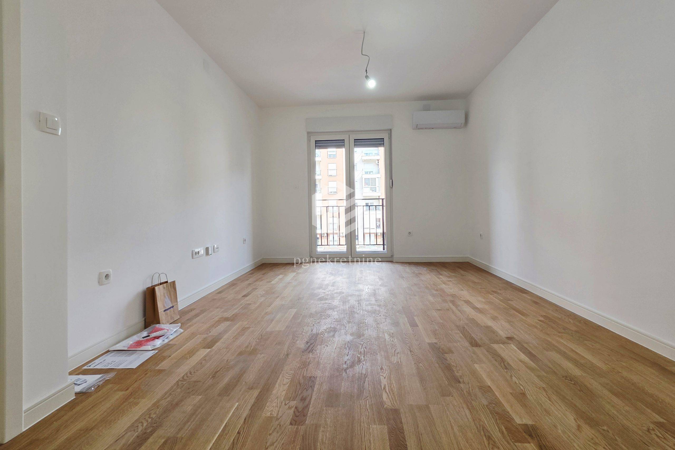 Продажа - Квартира Podgorica, Stari Aerodrom