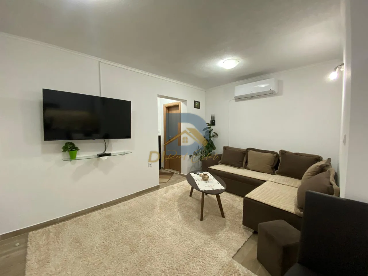 Kiralık - Daire Kotor, Radanovići