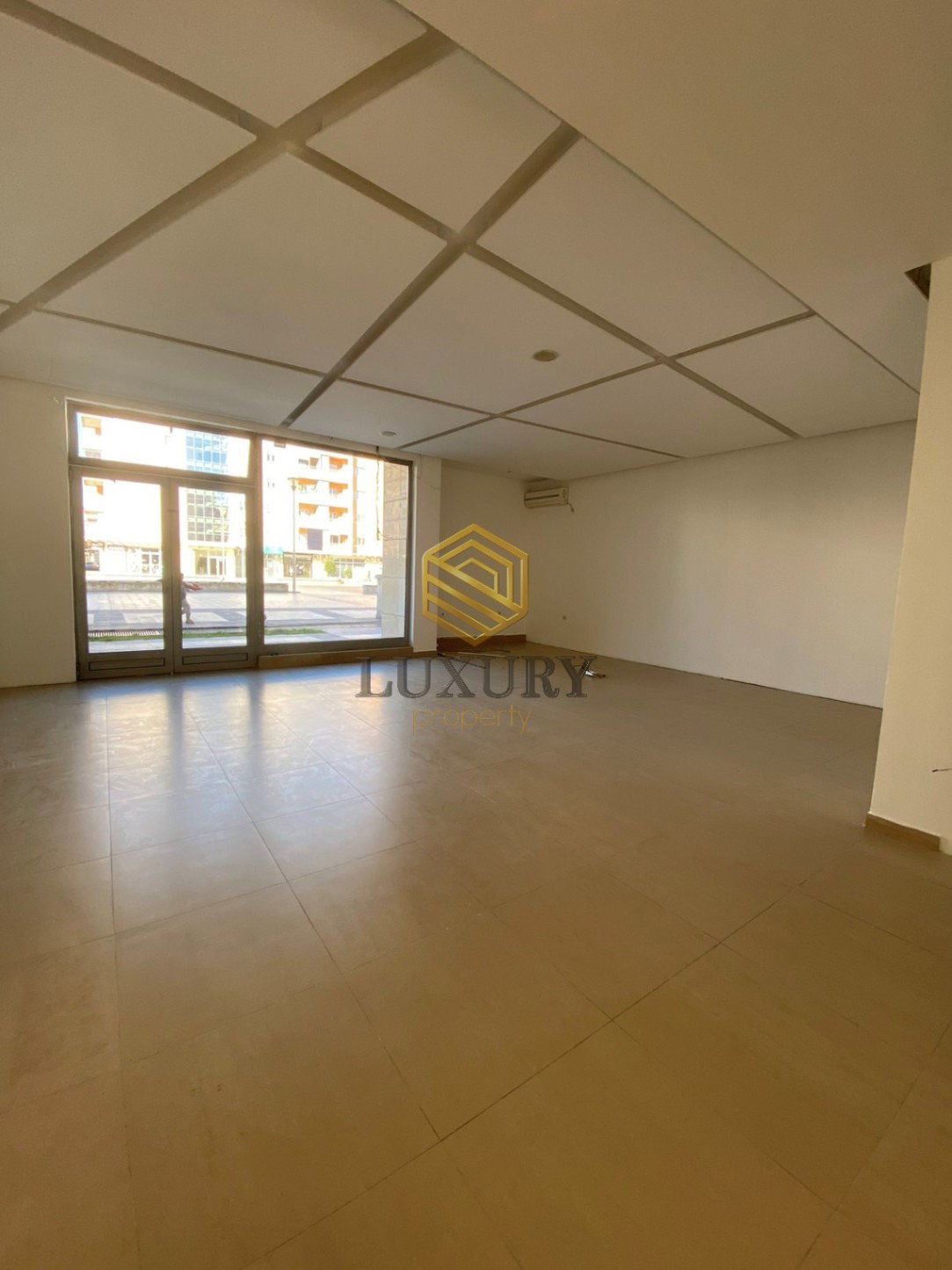 Rent - Office space Podgorica, City Kvart