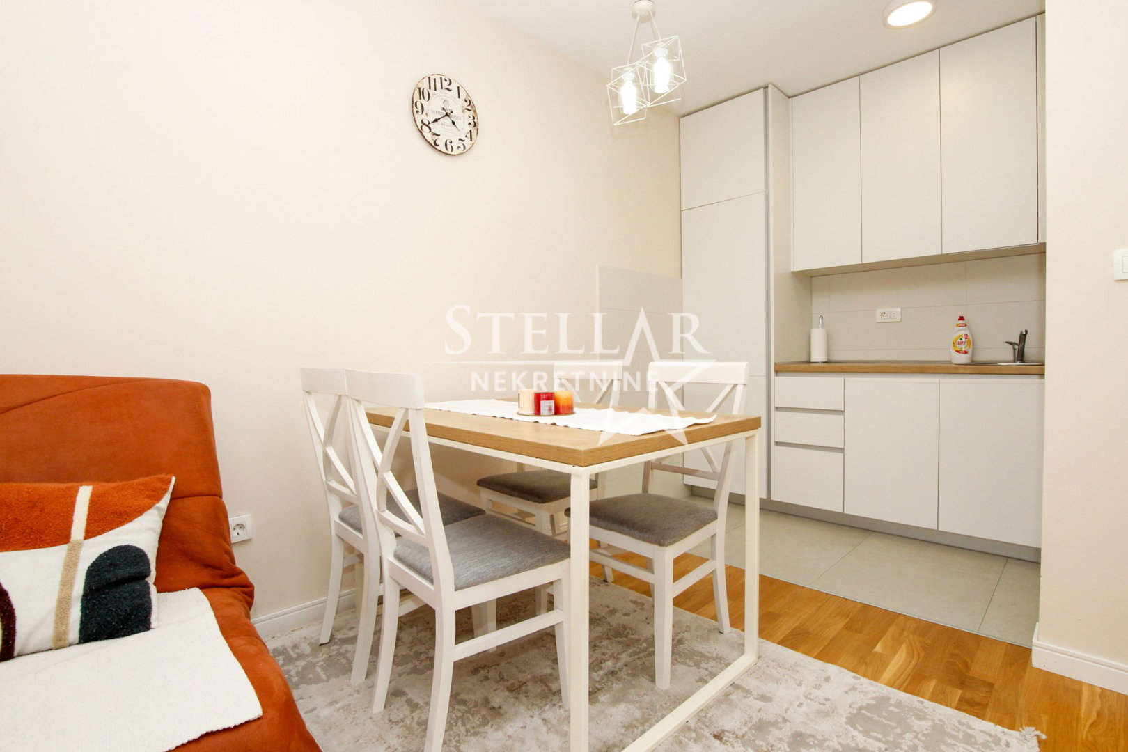 b39d38a6-669f-4898-8159-7508b8cfec30.jpg