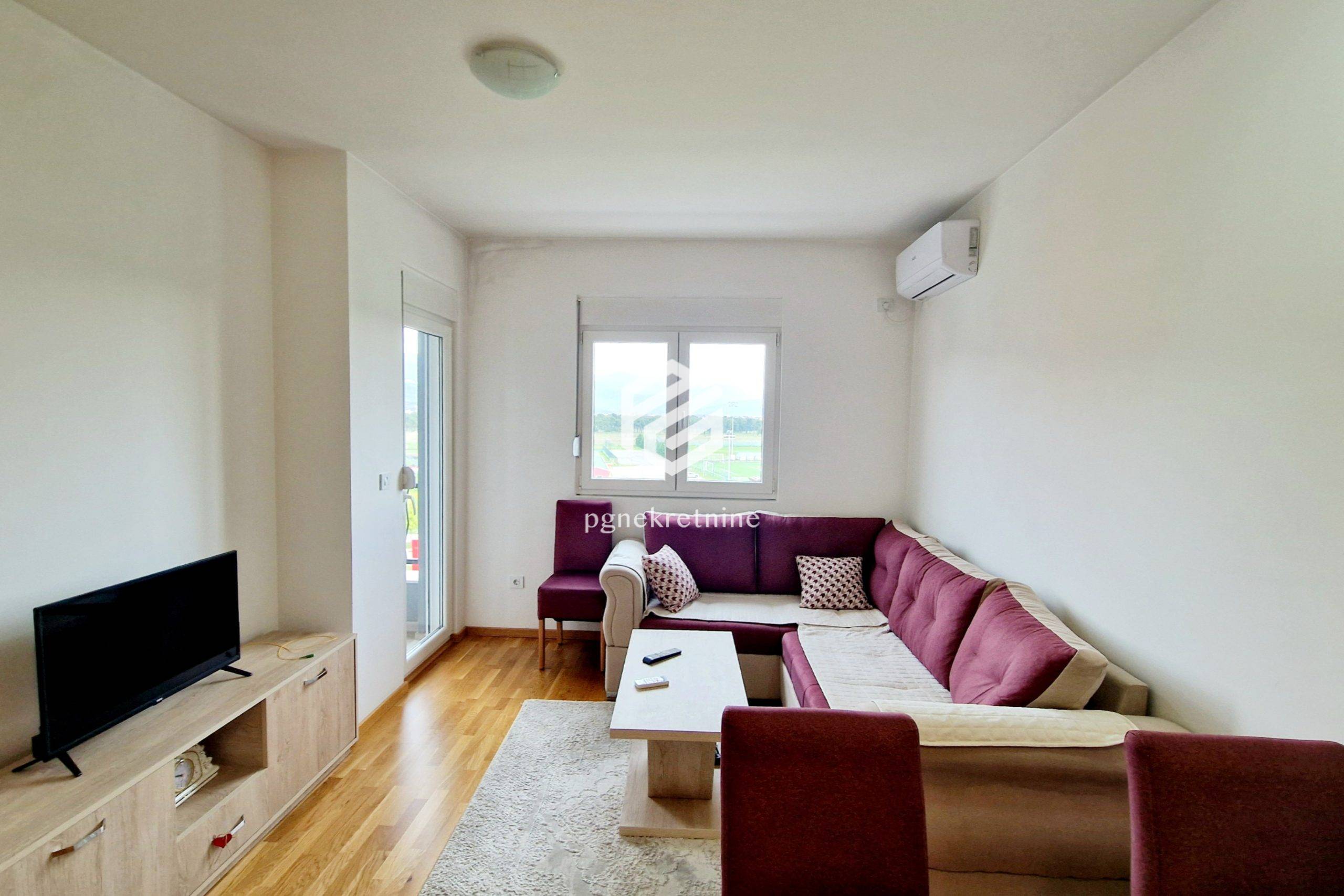 Продаж - Квартира Podgorica, Stari Aerodrom