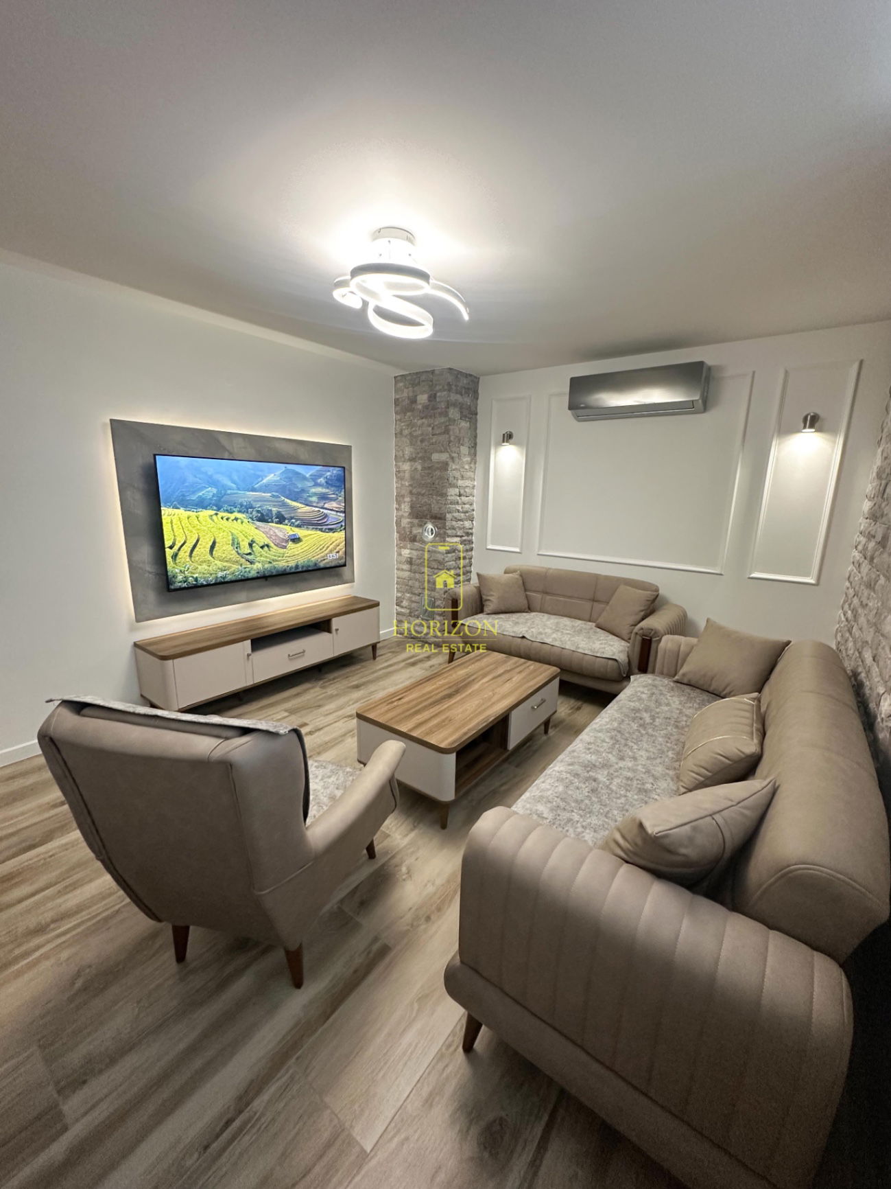 Продаж - Квартира Podgorica, Tuški Put