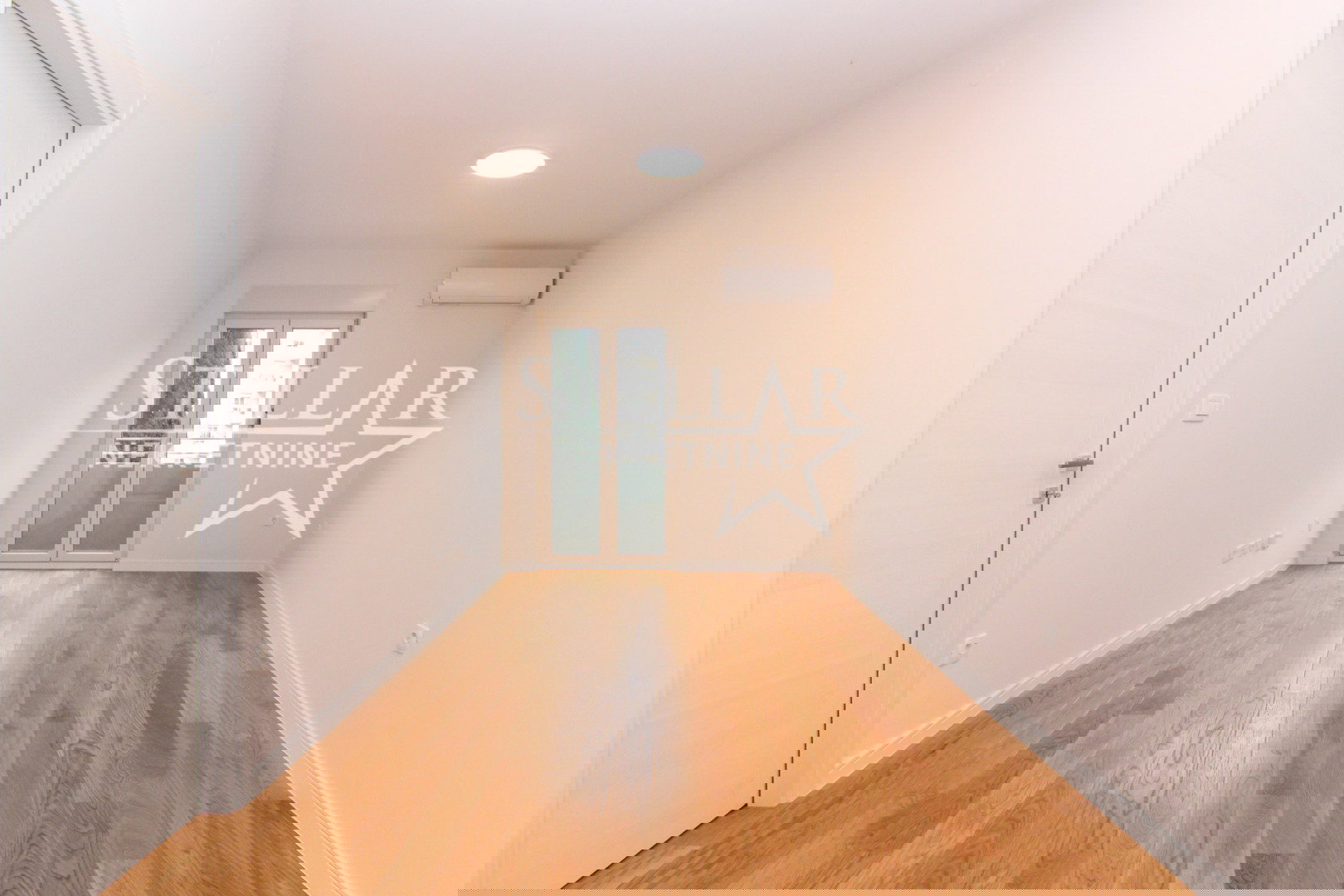 Rent - Office space Podgorica, Central Point