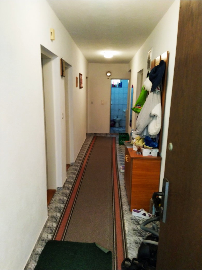 b4e383be-8444-40e7-b793-3497aa196d2c.jpg