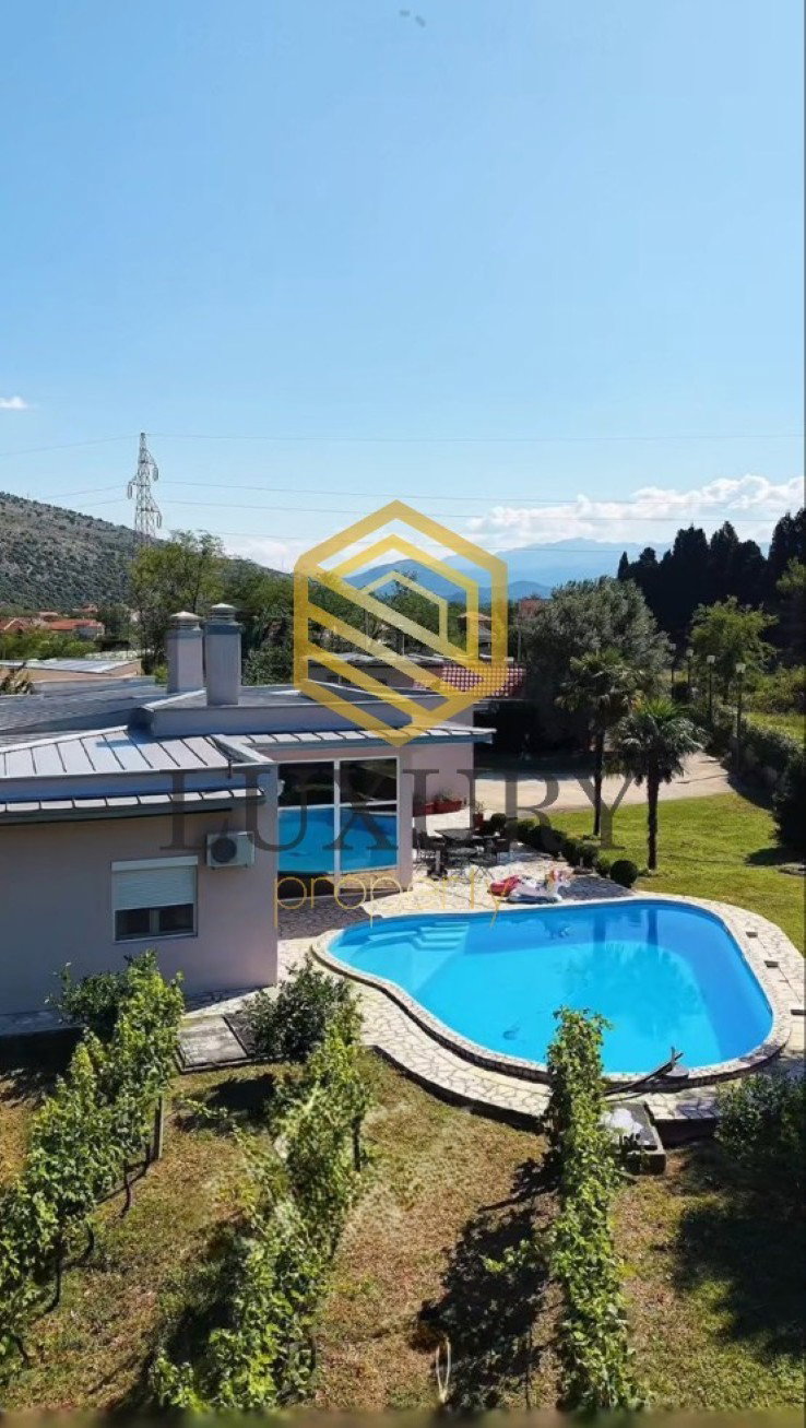 Rent - House Podgorica, Tološi