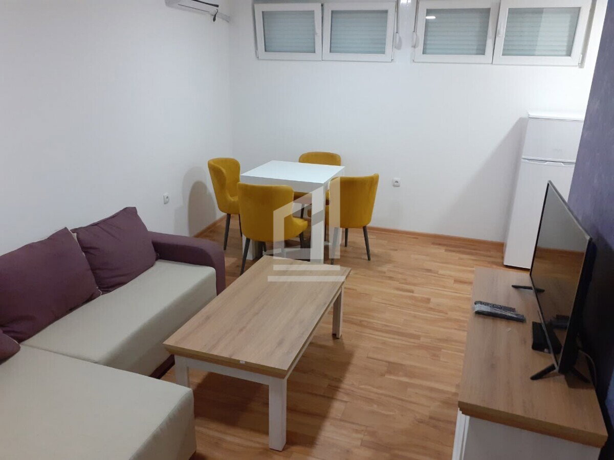 Izdavanje - Stan Podgorica, Central Point