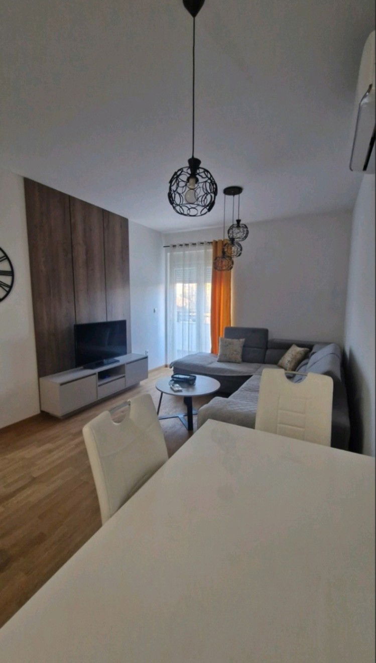 Продаж - Квартира Podgorica, Pobrežje