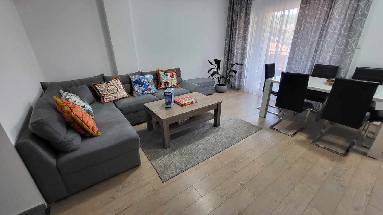 Продаж - Квартира Budva, Bečići