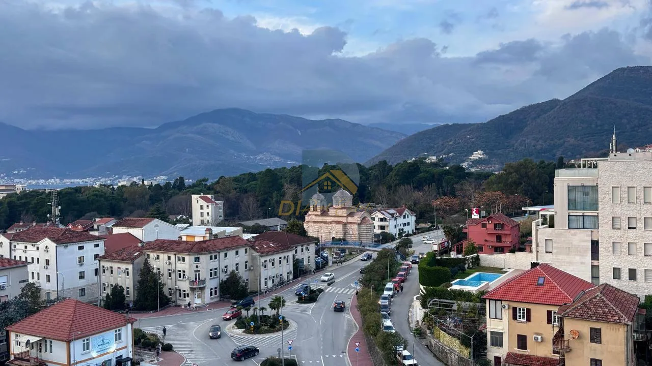 Prodaja - Stan Tivat, Centar