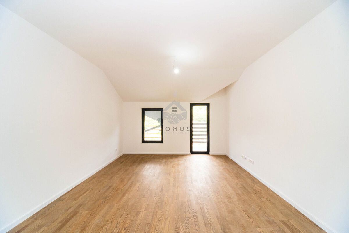 Sale - Apartment Kolašin, Centar
