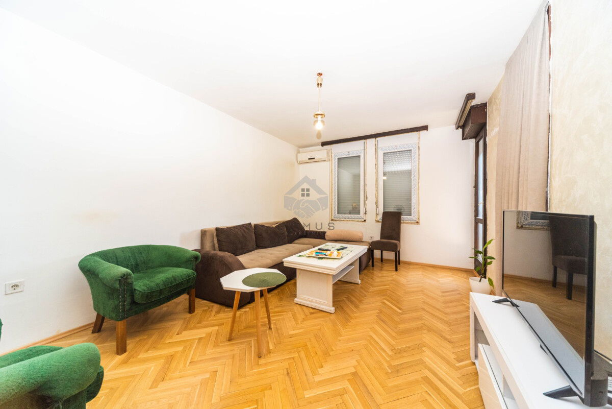Продаж - Квартира Podgorica, Blok 6