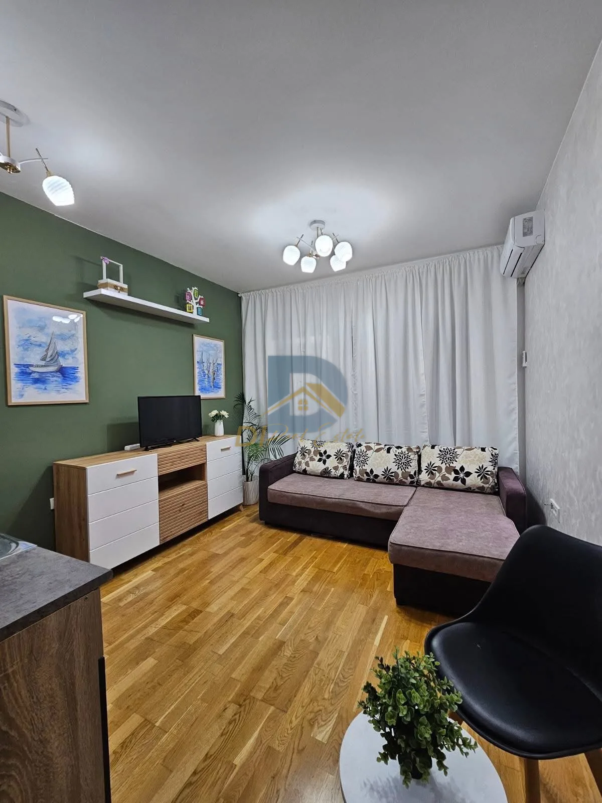 Оренда - Квартира Tivat, Kalimanj