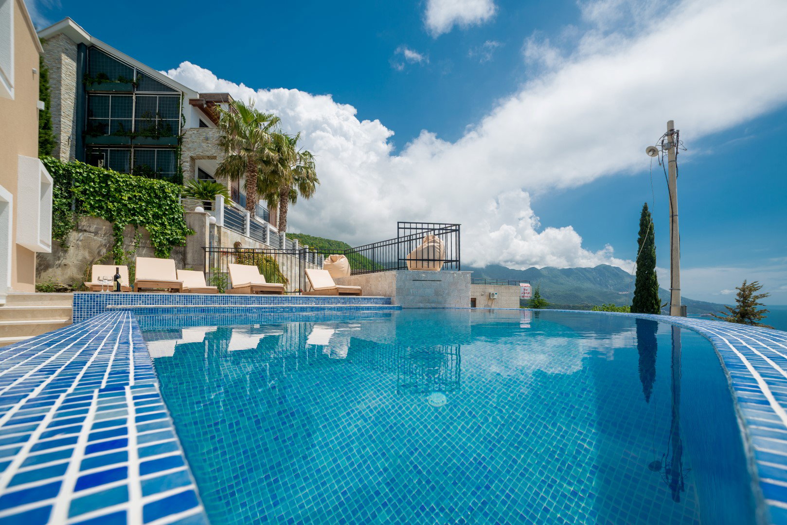 Sale - House Budva, Bečići