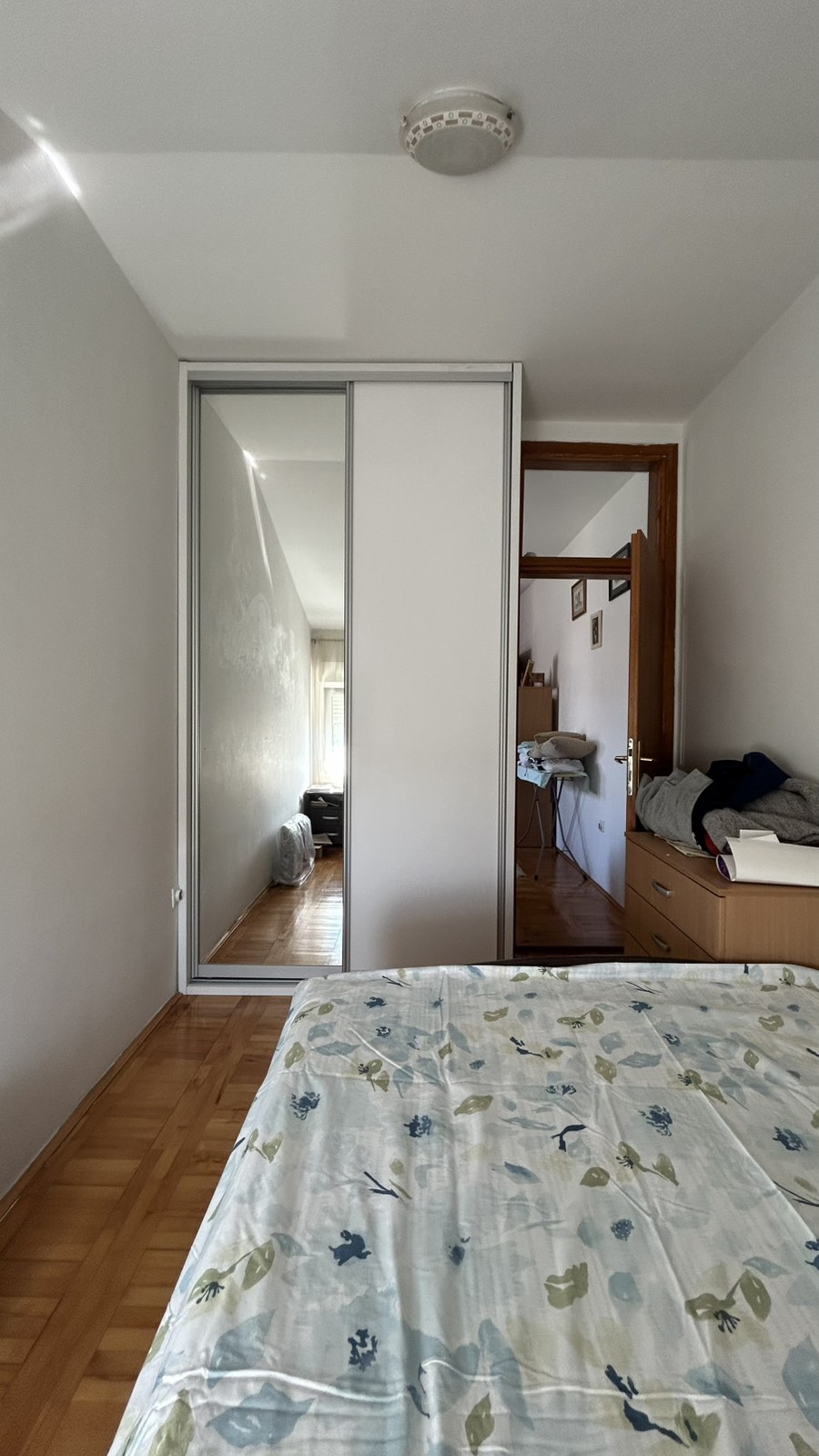 b92b824e-14d1-4808-b897-4ebd9f09fa65.jpg