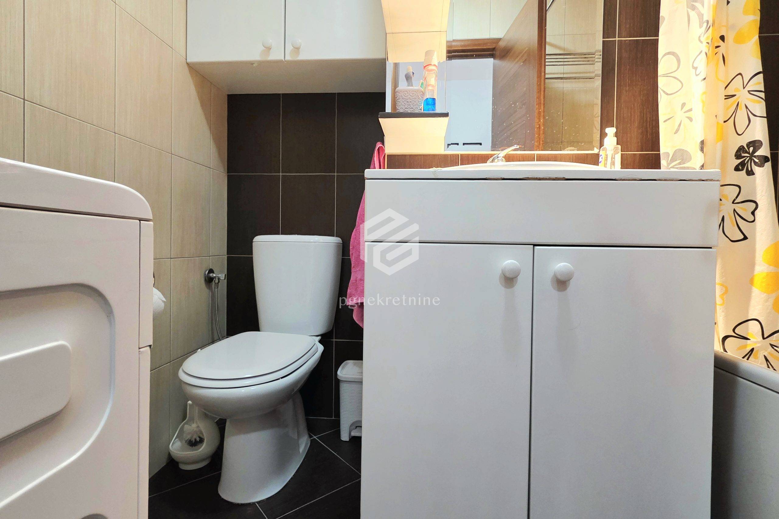 ba3e54cd-50fc-42ab-80d8-17a61c320250.jpg