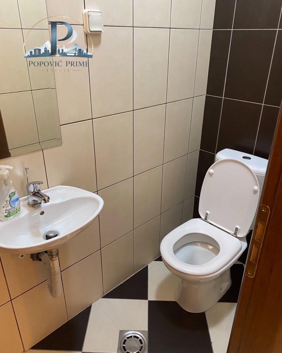 Slika nekretnine 8